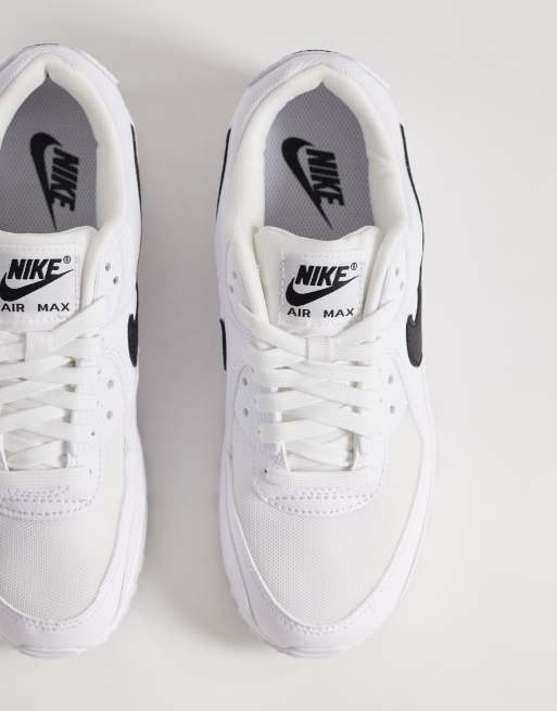 Nike Air Max 90 sneakers in white and black, 3 of 5