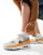 Thumbnail 1 van 5