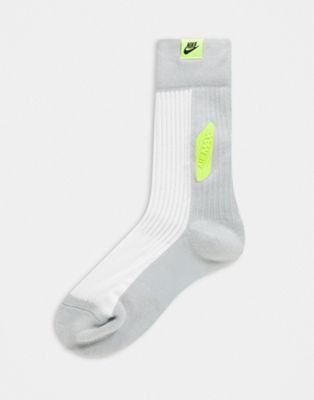 nike max socks