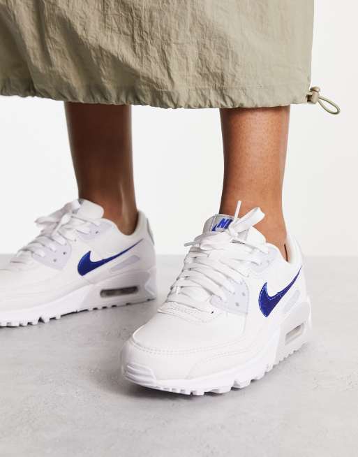 Nike Air Max 90 trainers in white and blue