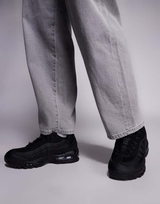 Nike Air Max 95 OG sneakers in triple black, 3 of 5