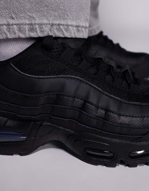 Nike Air Max 95 OG sneakers in triple black