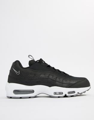 nike air max 95 se trainers