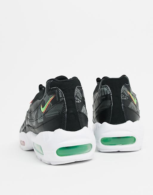Nike Air Max 95 SE WW trainers in black Nike Air Max 95 SE WW trainers in black