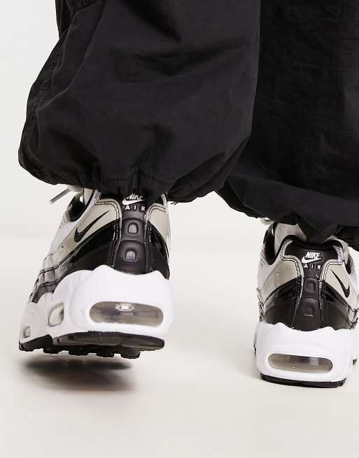 Nike – Air Max 95 – Sneaker in Weiß, Schwarz und Grau, 3 von 4
