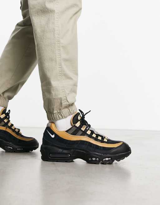 Nike Air Max 95 Sneakers i sort og brun ASOS