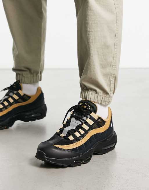 Rationeel ledematen buffet Nike Air Max 95 sneakers in black - BLACK | ASOS