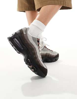 Nike Air Max 95 Sneakers In Brown