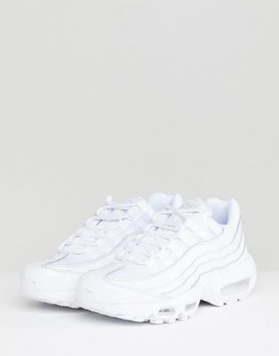 all white air max 95 with black nike sign