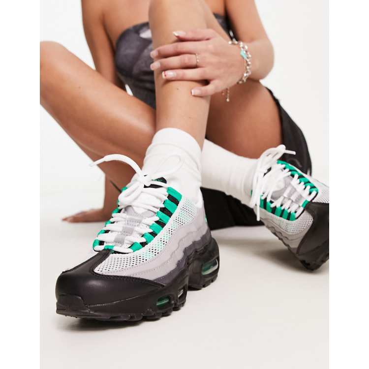 Nike Air Max 95 trainers in black and stadium green | ASOS