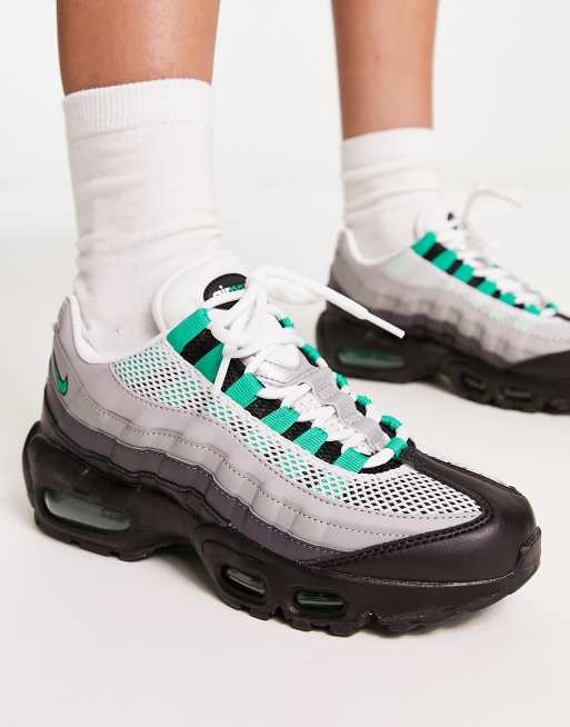 Nike Air Max 95 trainers in black and stadium green | ASOS