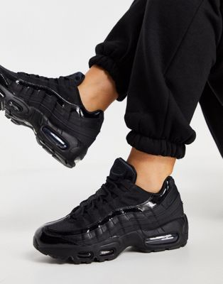Nike Air Max 95 trainers in triple 