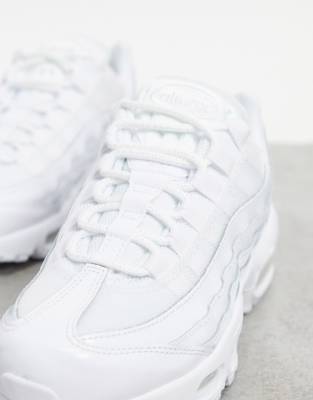 white nike air max 95 trainers