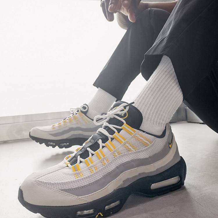 Air Max 95 trainers white yellow | ASOS