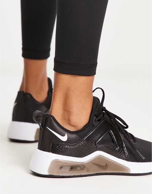 Nike Air Max Bella TR 5 sneakers in black