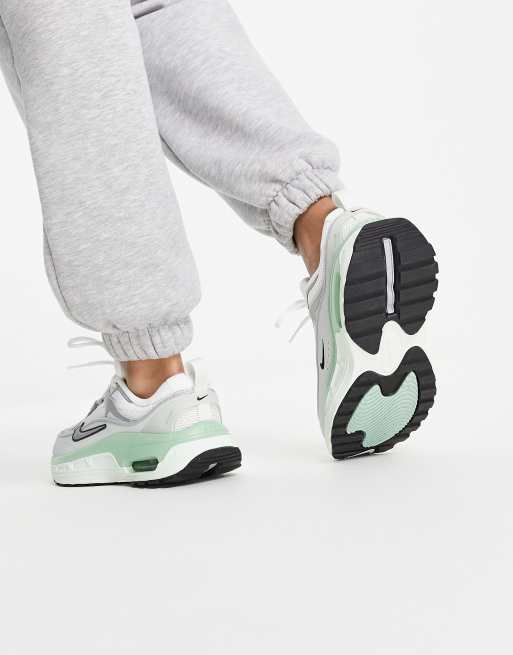 Nike Air Max Bliss sneakers in white and silver