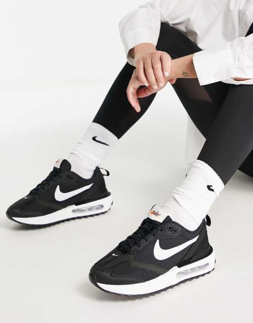 Nike air hotsell noir et blanche