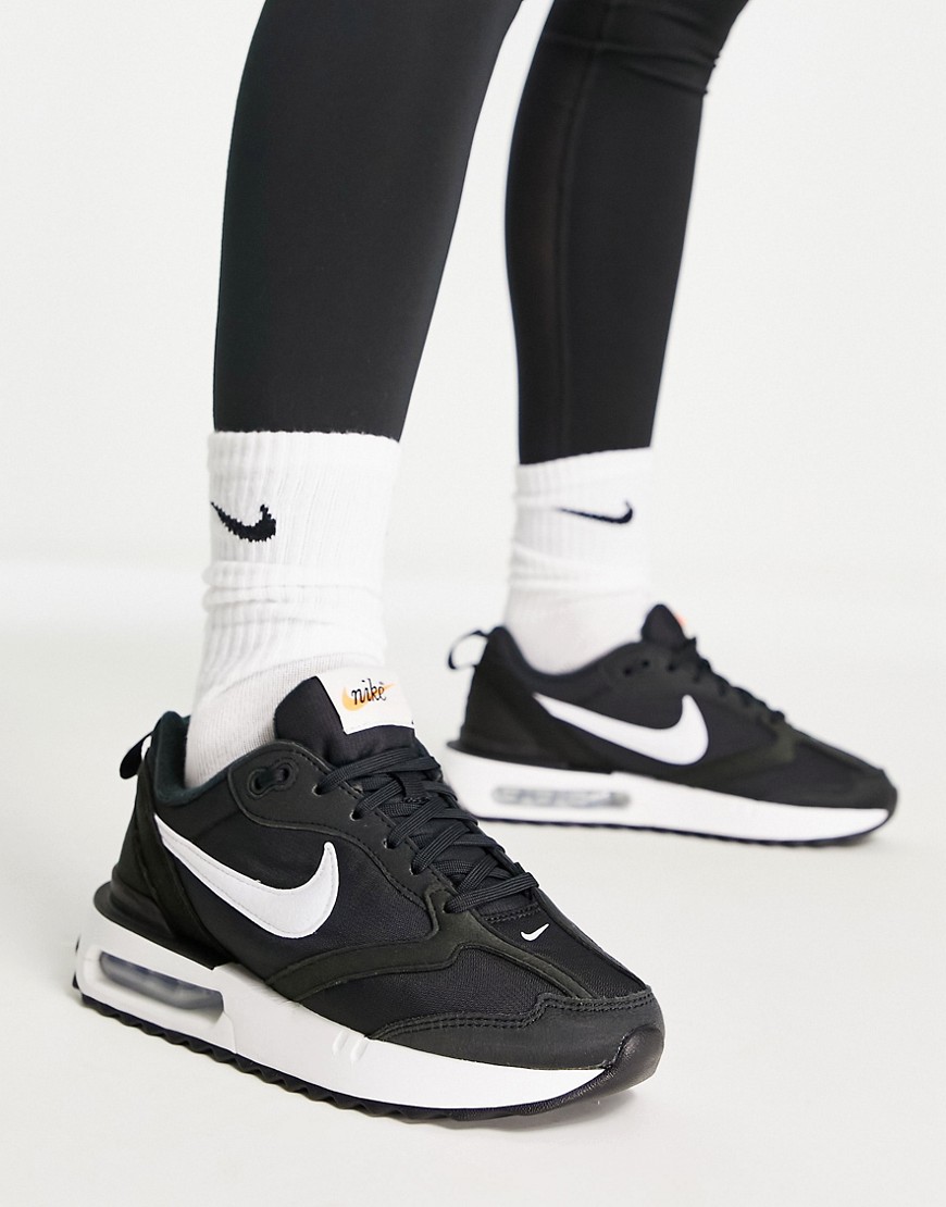 Nike Air Max Dawn NN sneakers in black and white