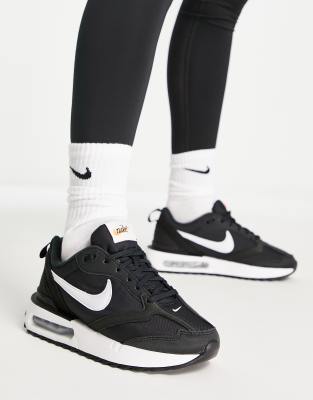 Nike Air Max Dawn Nn Sneakers In Black And White In Black