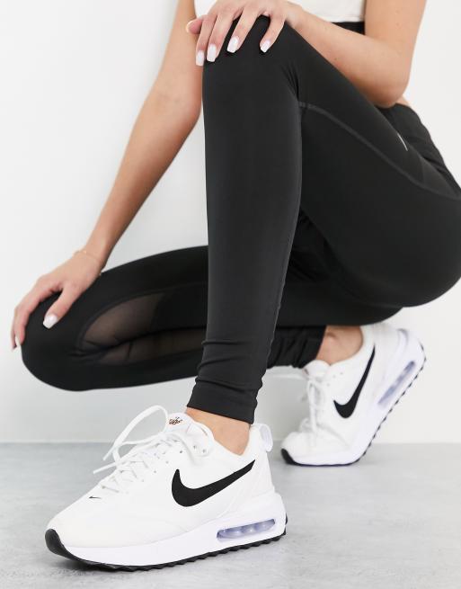 | Nike white/black Dawn in ASOS sneakers Max Air