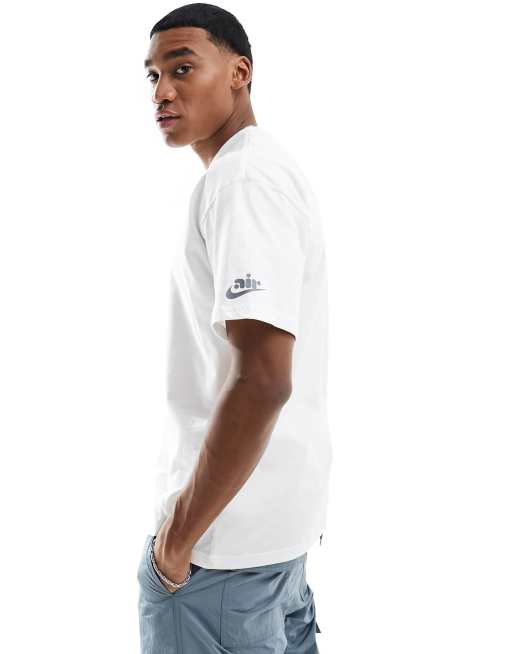 White nike air max t clearance shirt