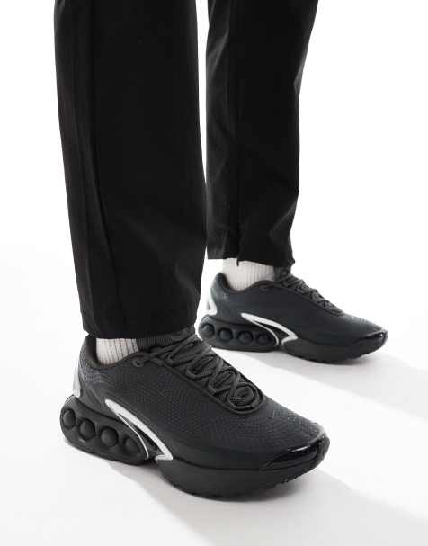 Nike – Air Max DN – Sneaker in Grau und Metallic-Silber - view 1