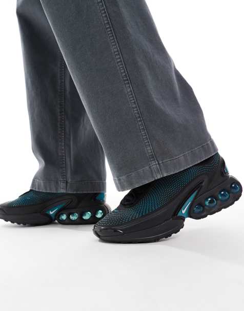 Nike – Air Max DN – Sneaker in Schwarz und Blau - view 1