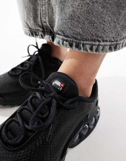 Nike Air Max DN sneakers in black