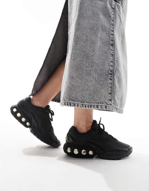 Nike Air Max DN sneakers in black