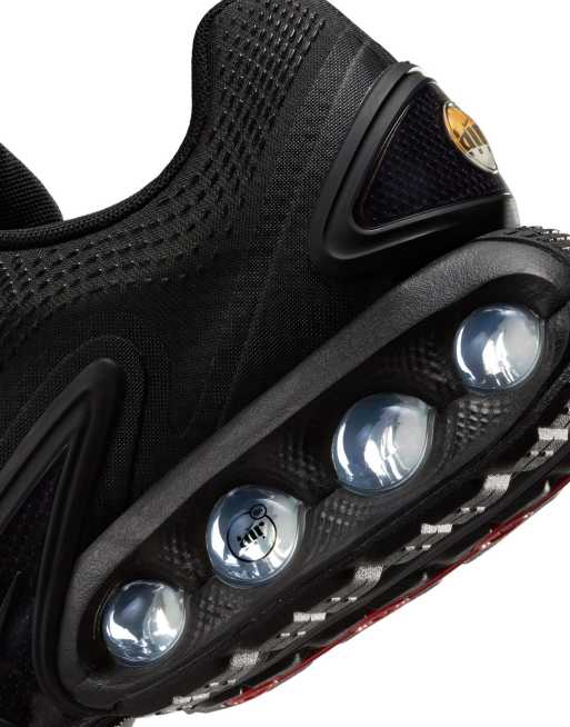 Nike Air Max DN sneakers in black, 4 of 5