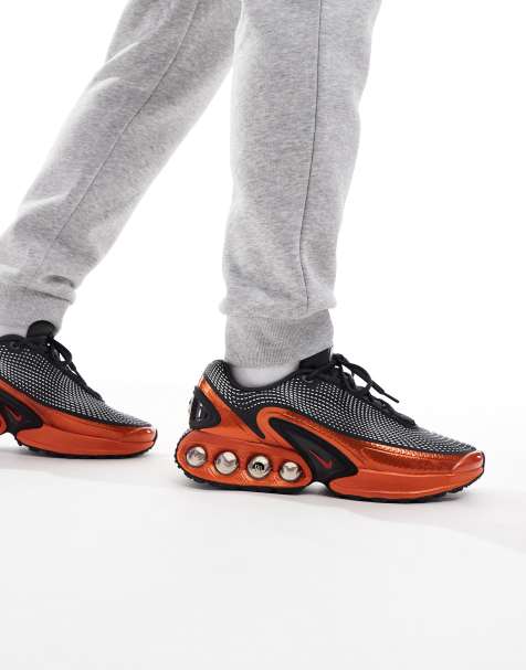 Nike Air Max DN sneakers in dark gray and red - view 1
