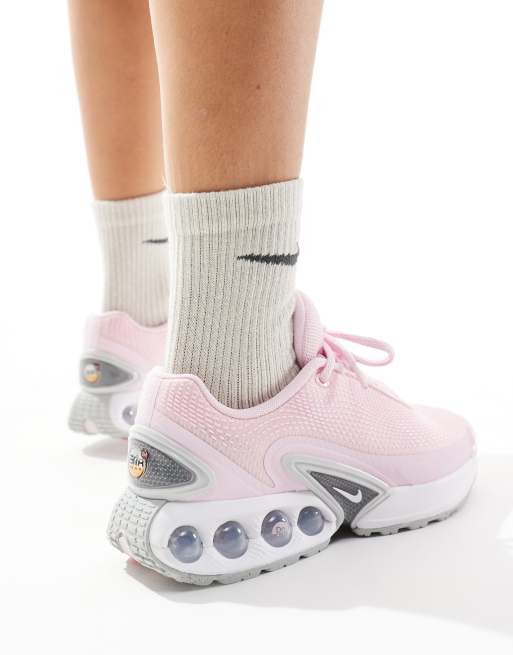 Nike air max plus premium pink deals