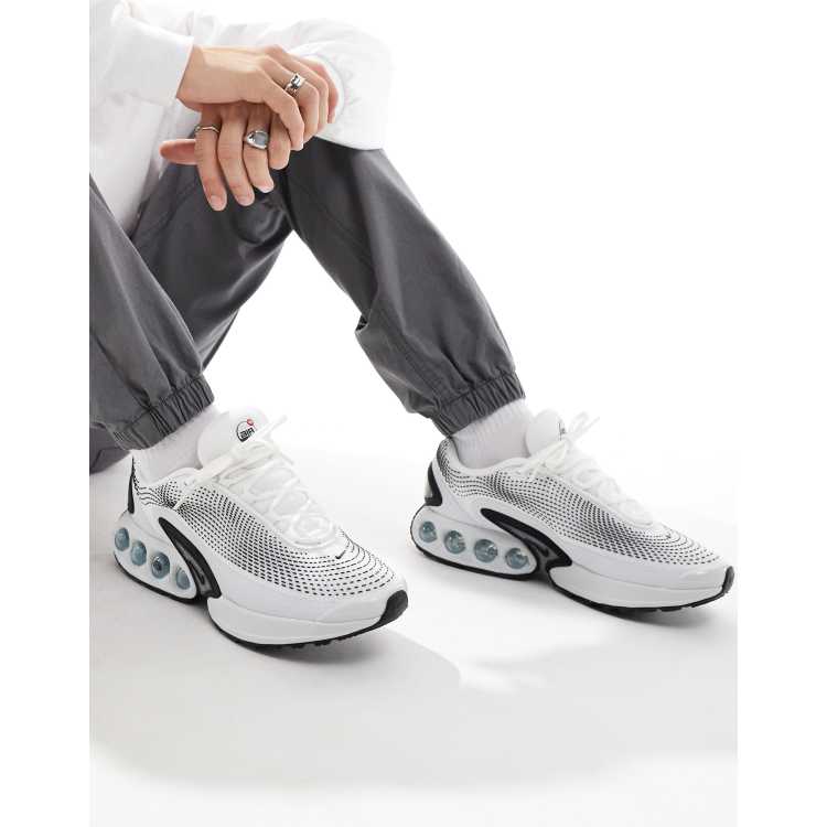 Nike Air Max DN sneakers in white and black | ASOS