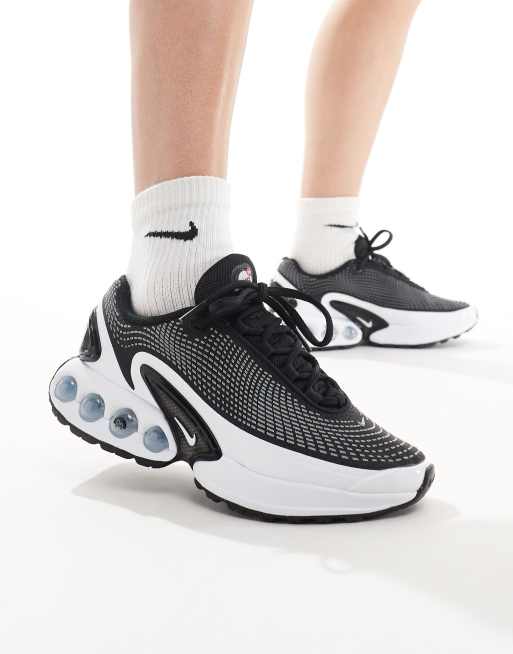 Nike Air Max DN unisex trainers in black