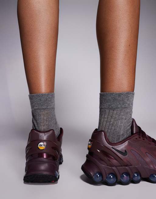 Nike Air Max Dn8 sneakers in burgundy, 5 of 5