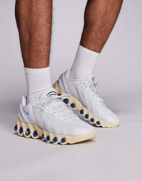 Nike Air Max DN8 sneakers in gray & black - view 1
