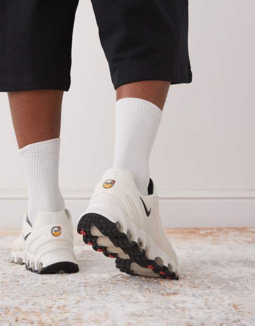 Nike Air Max DN8 sneakers in off white and black | ASOS