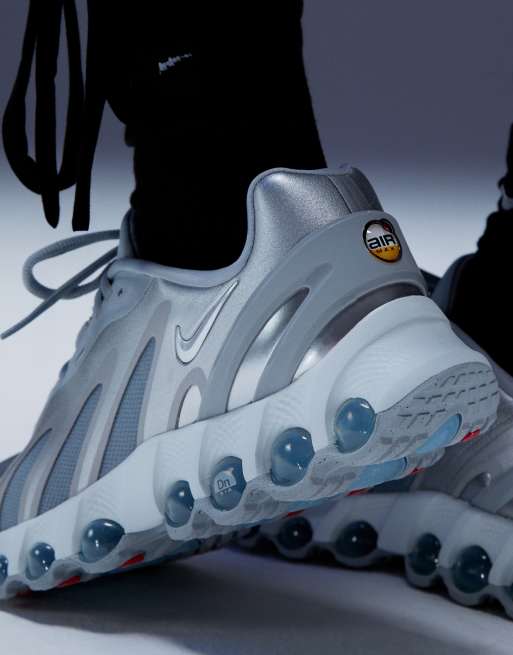 Nike Air Max DN8 sneakers in silver | ASOS