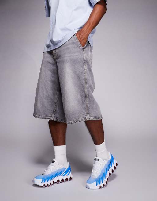 Nike Air Max DN8 sneakers in white and blue