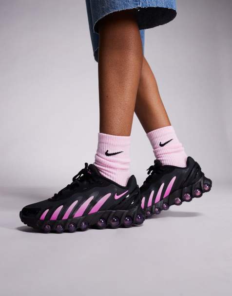 Nike Air Max DN8 trainers in black and pink - view 1