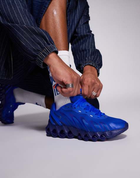 Nike Air Max DN8 trainers in blue - view 1