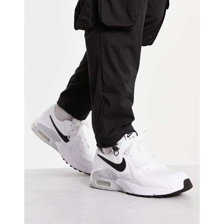 White and black store nike air max