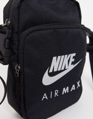 nike flight bag in black