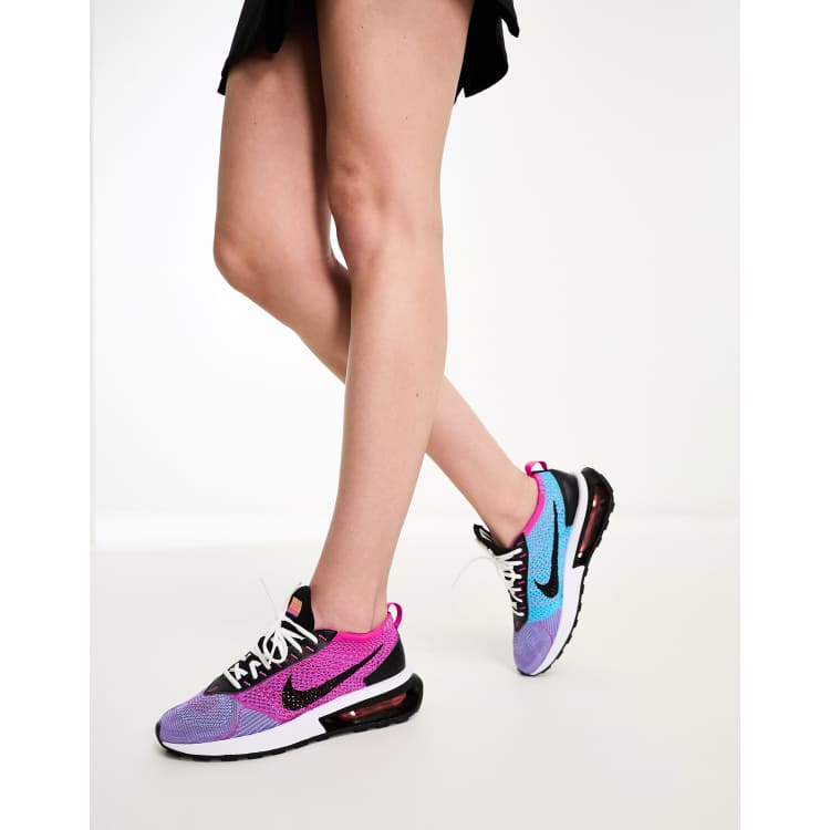 Nike flyknit hotsell racer female