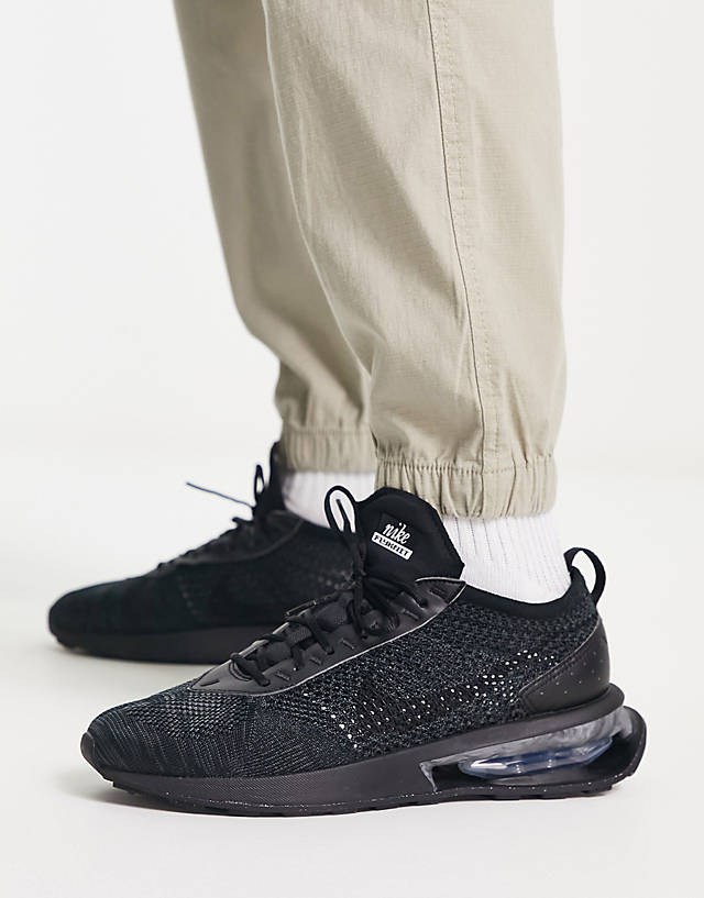 Nike - air max flyknit racer trainers in triple black