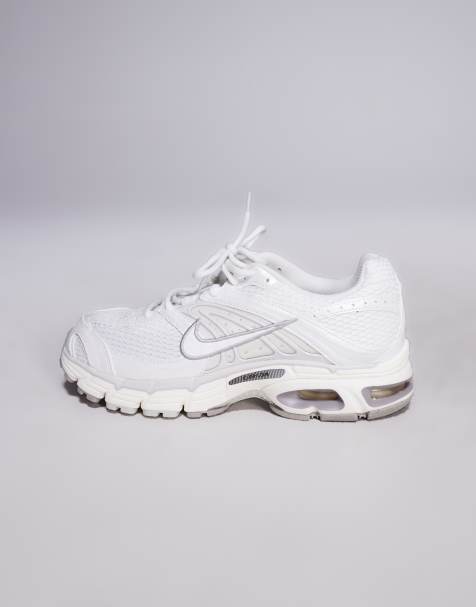 Nike - Air Max Moto 2K - Baskets - Blanc irisé - view 1