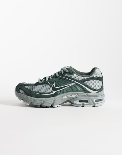 Nike Air Max Moto 2K baskets vertes - view 1