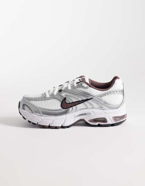 Nike – Air Max Moto 2K – Sneaker in Weiß und Braun - view 1