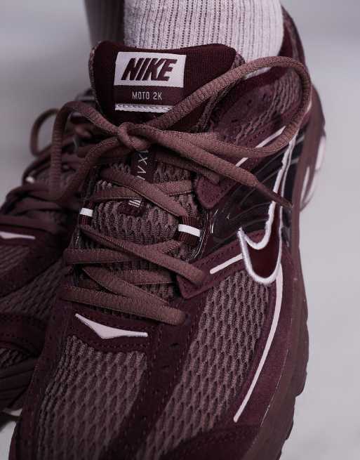 Nike Air Max Moto 2k sneakers in burgundy , 5 of 5