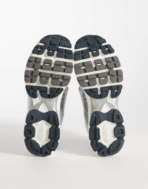 Nike Air Max Moto 2K sneakers in white and metallic silver, 5 of 5